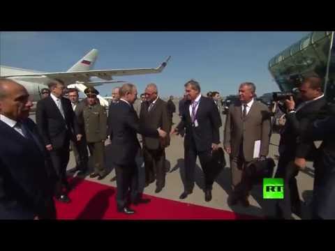شاهد وصول بوتين إلى باكو للمشاركة في قمة روسية إيرانية أذربيجانية