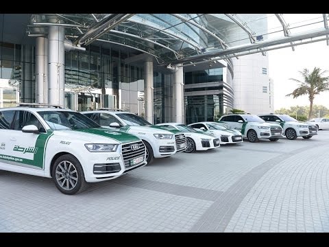 شاهد شرطة دبي تضمّ أودي r8 و q7 إلى أسطولها