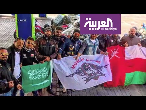 شاهد شابان سعوديان يجوبان 4 قارات بدراجاتهم النارية