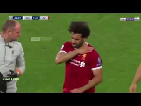 شاهد إصابة محمد صلاح أمام ريال مدريد في نهائي الأبطال