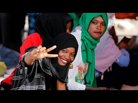 شاهد تعثر المفاوضات بين المحتجين والمجلس العسكري في السودان