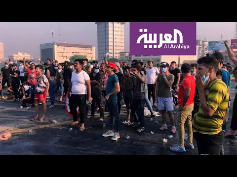 شاهد عراقي يُلهب مشاعر المتظاهرين بـشعر حماسي أثناء احتجاجات بغداد