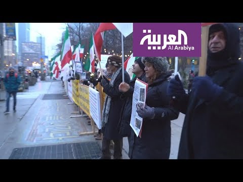 أهالي ضحايا الطائرة المنكوبة يرفضون وضع العلم الإيراني على الجنازات