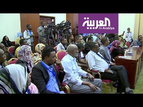 شاهد لجان حكومية لتفكيك نظام البشير في السودان