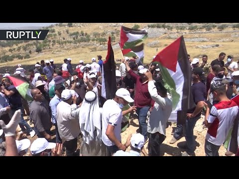 إصابة 21 فلسطينيًا في مواجهات مع الجيش الإسرائيلي بالضفة الغربية