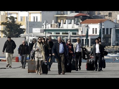 شاهد وصول بعثة مراقبين أتراك إلى اليونان